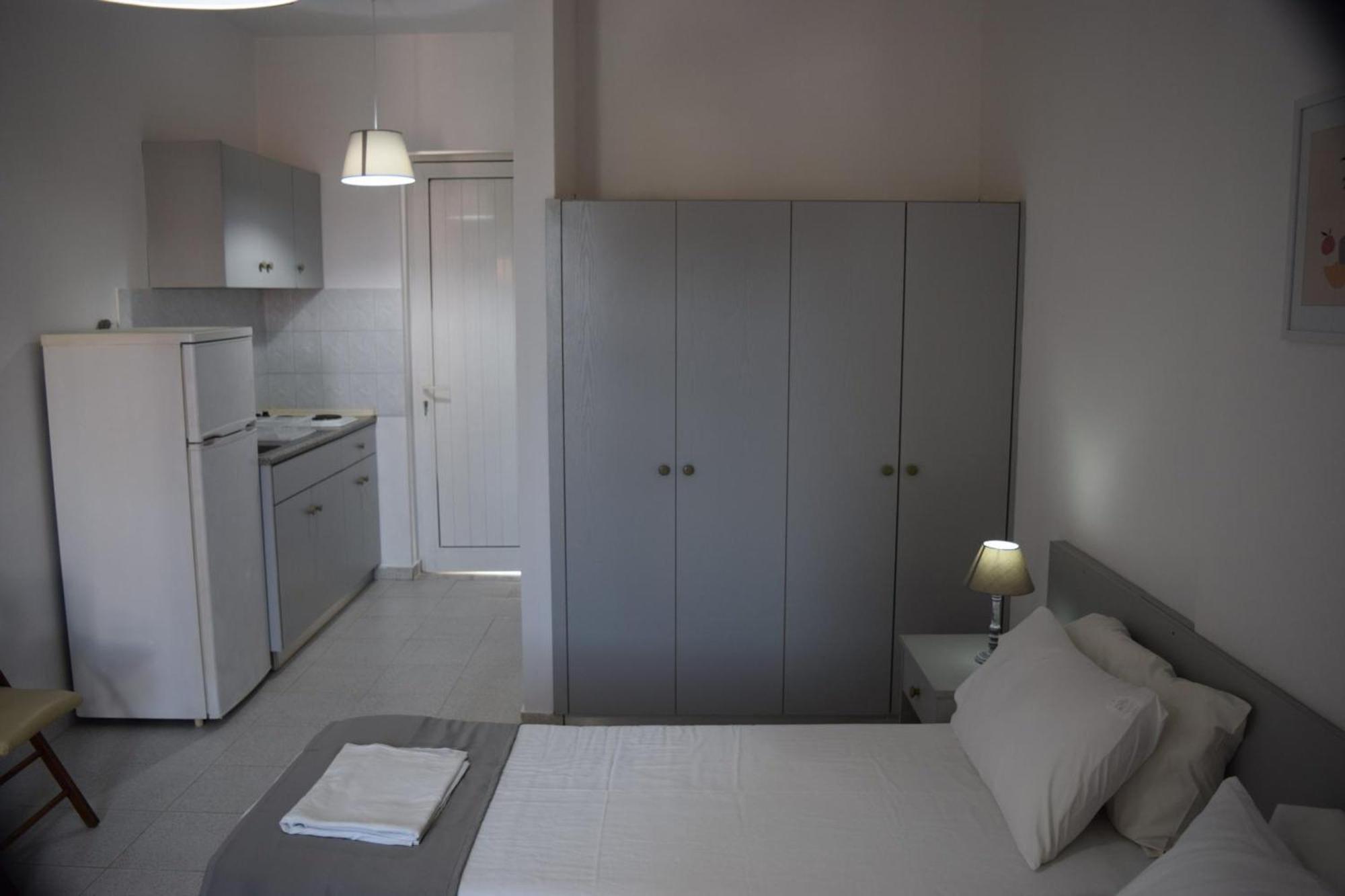 Lefteris Apartments In Jalisos Zewnętrze zdjęcie