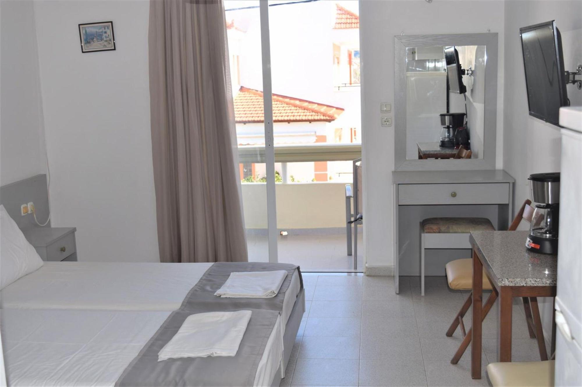 Lefteris Apartments In Jalisos Zewnętrze zdjęcie